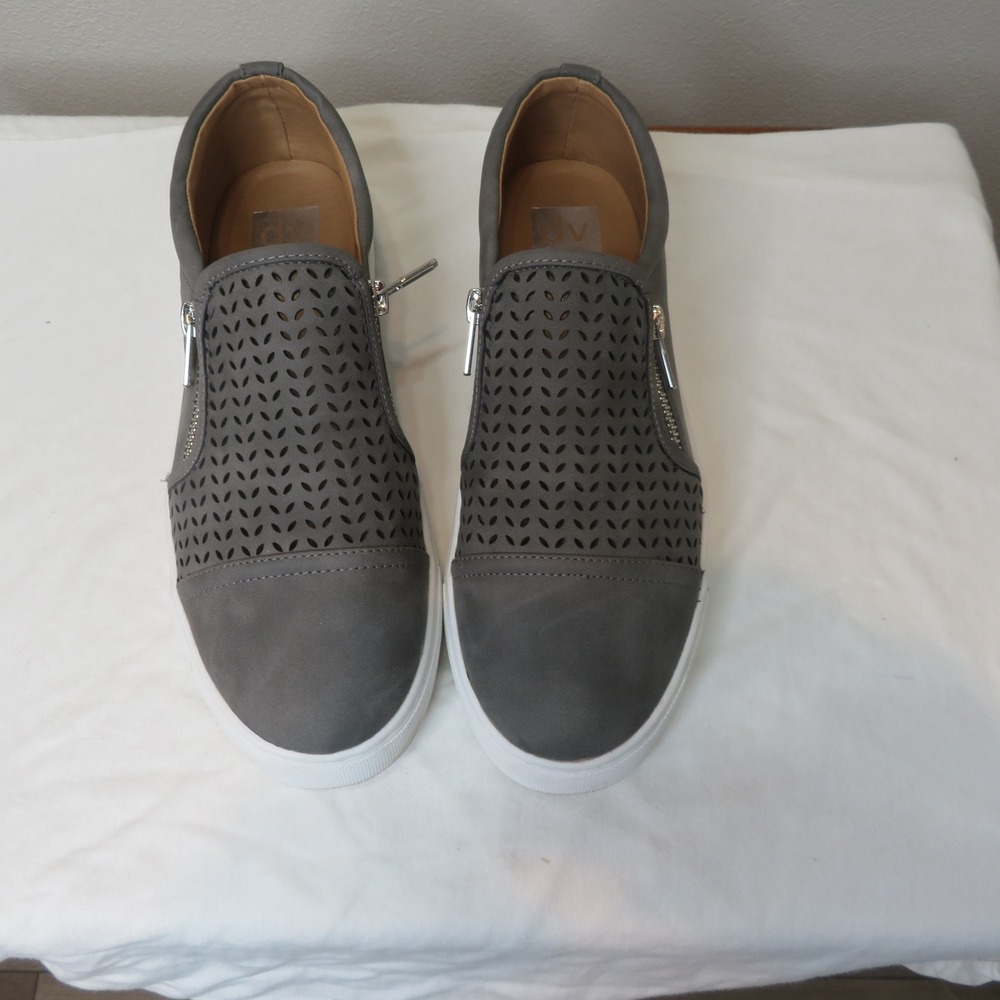 DV Dolce Vita Anday Gray Perforated Side Zip Slip On Sneakers Womens 10